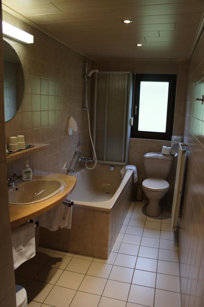 Hotel Rittersprung Урен Экстерьер фото