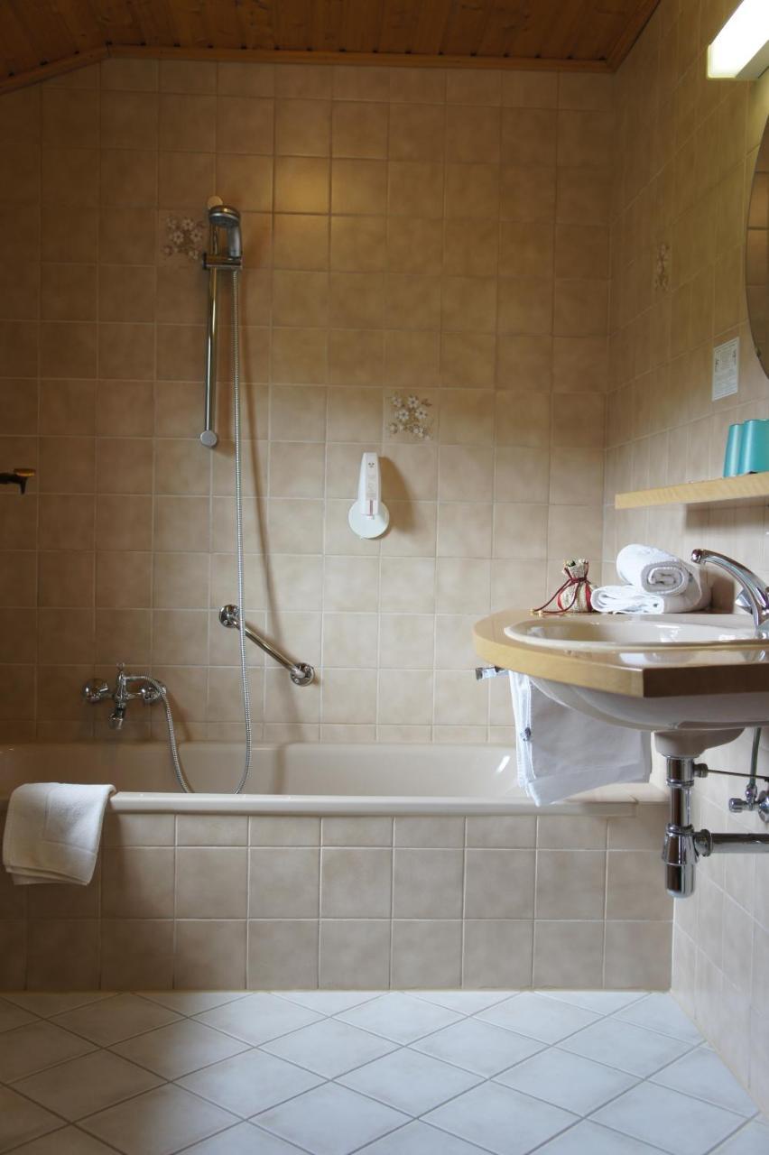 Hotel Rittersprung Урен Экстерьер фото